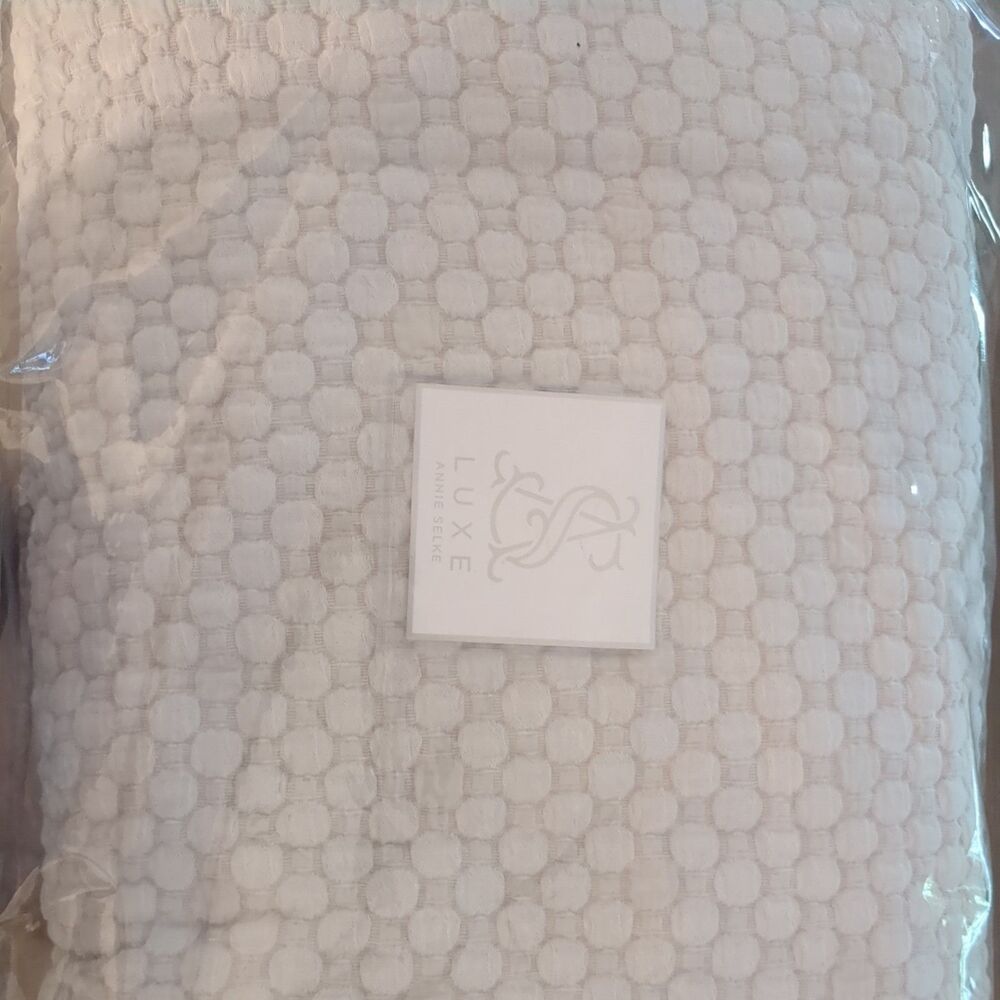 Annie Selke Lodi Matelasse Coverlet In Sand King Size 100% Cotton Luxe Bedding - Picture 2 of 6